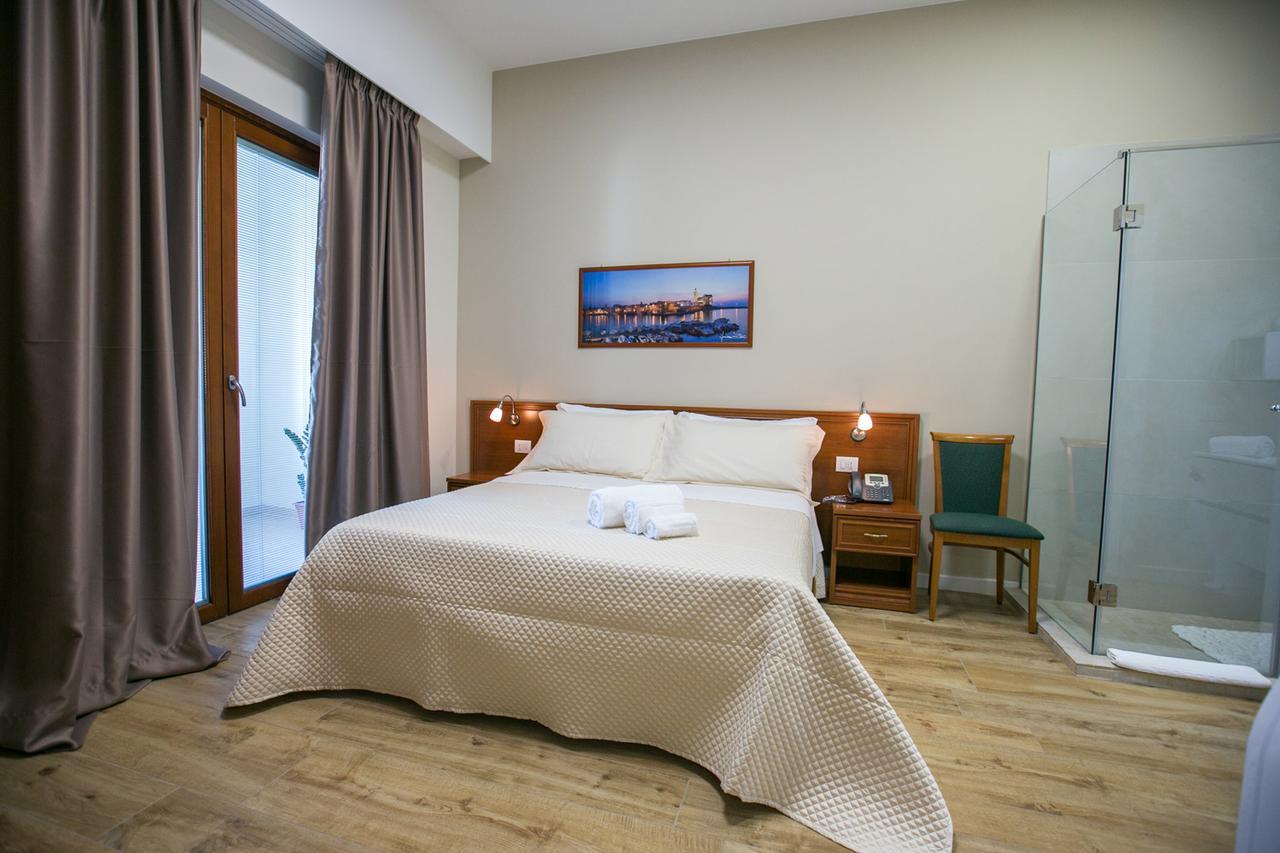 Residence Трані Екстер'єр фото