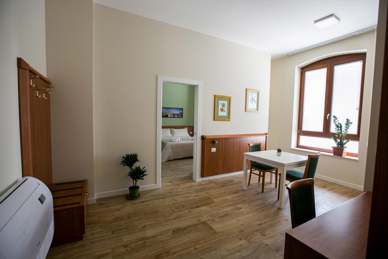 Residence Трані Екстер'єр фото